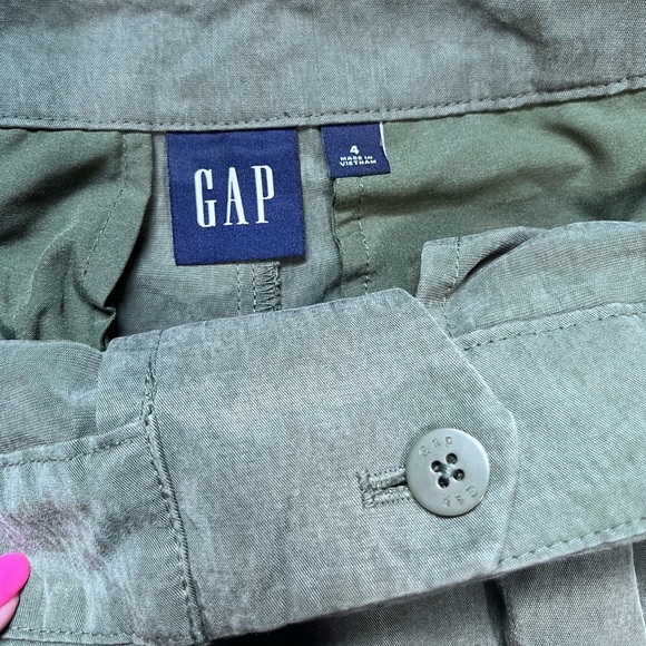 Gap Dressy Tencel Pleated Pant in Jungle Green - Picture 3 of 6
